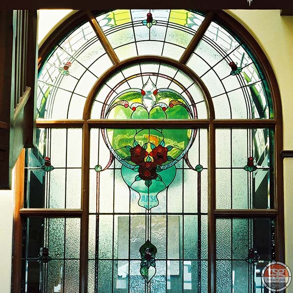 14 Commercial Stained Glass