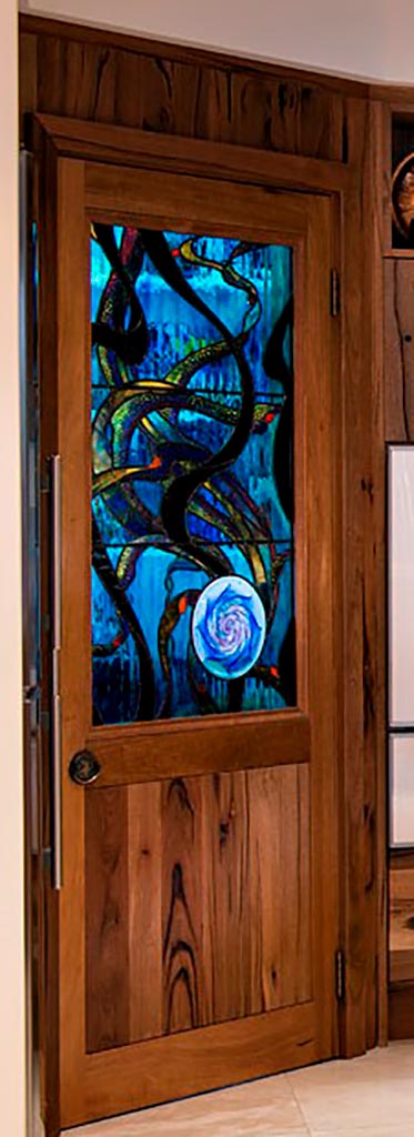 06 Kitchen Stained Glass